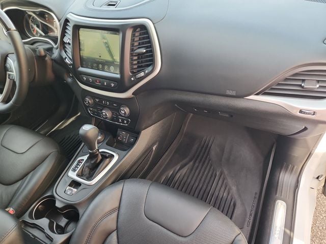 2018 Jeep Cherokee Overland