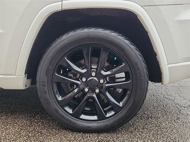 2017 Jeep Grand Cherokee Altitude