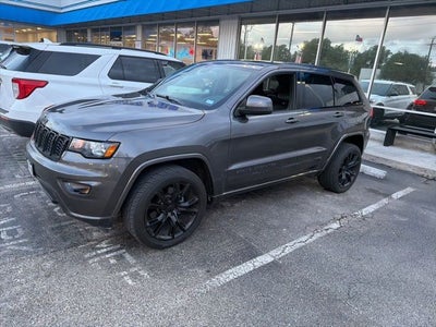 2017 Jeep Grand Cherokee Altitude