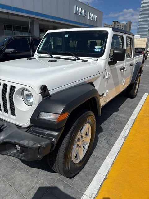 2020 Jeep Gladiator Sport