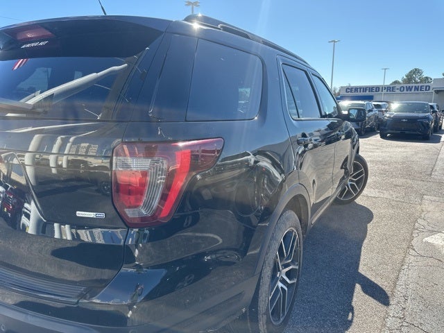2018 Ford Explorer Sport
