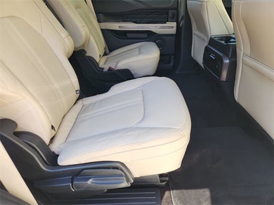 2022 Ford Expedition Platinum
