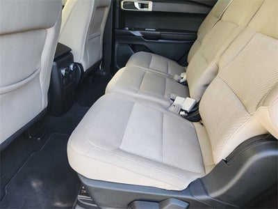 2021 Ford Explorer Base