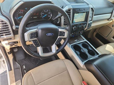2017 Ford Super Duty F-250 Lariat