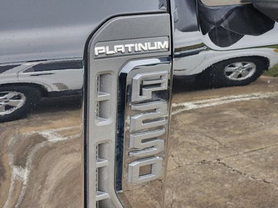 2025 Ford F-250SD Platinum