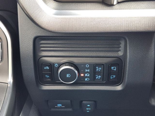 2025 Ford F-250SD Platinum