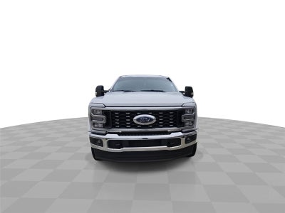 2026 Ford Super Duty F-450 DRW Lariat