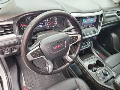 2021 GMC Acadia SLT
