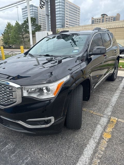 2017 GMC Acadia Denali