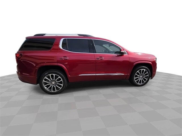 2022 GMC Acadia Denali