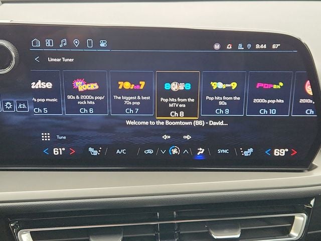 2024 Chevrolet Traverse LS