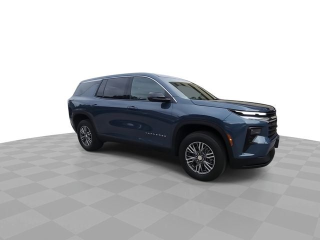 2024 Chevrolet Traverse LS
