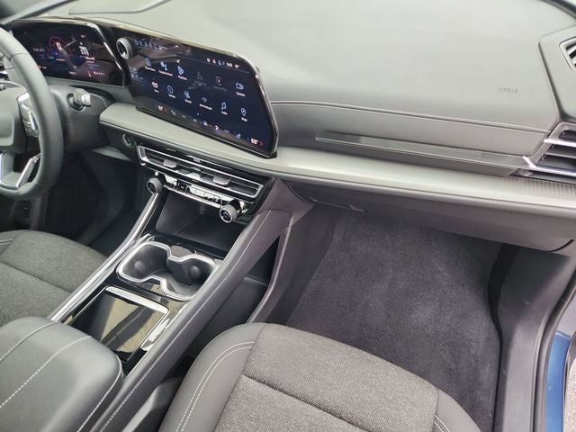 2024 Chevrolet Traverse LS