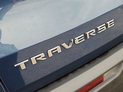2024 Chevrolet Traverse LS
