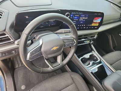 2024 Chevrolet Traverse LS