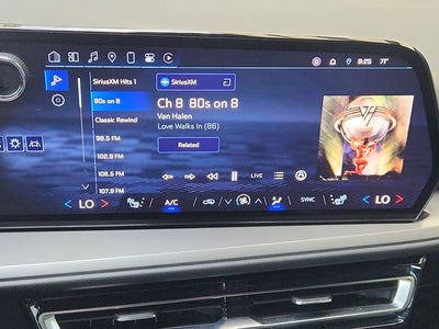 2024 Chevrolet Traverse LS