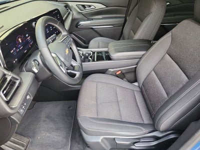 2024 Chevrolet Traverse LS