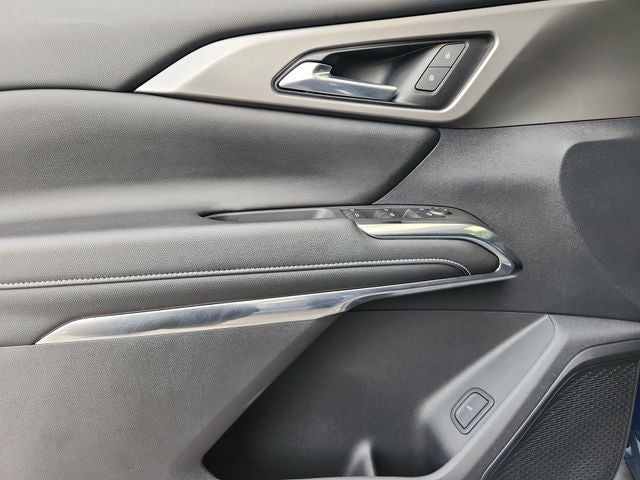 2024 Chevrolet Traverse LS