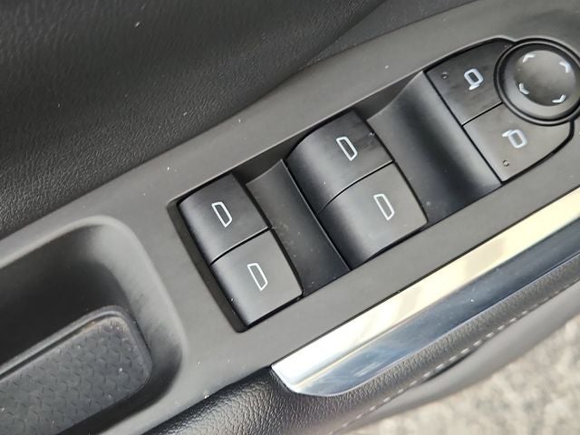 2024 Chevrolet Traverse LS