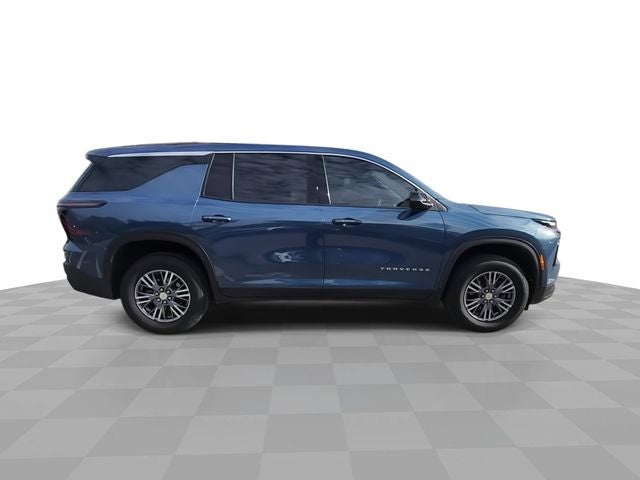 2024 Chevrolet Traverse LS