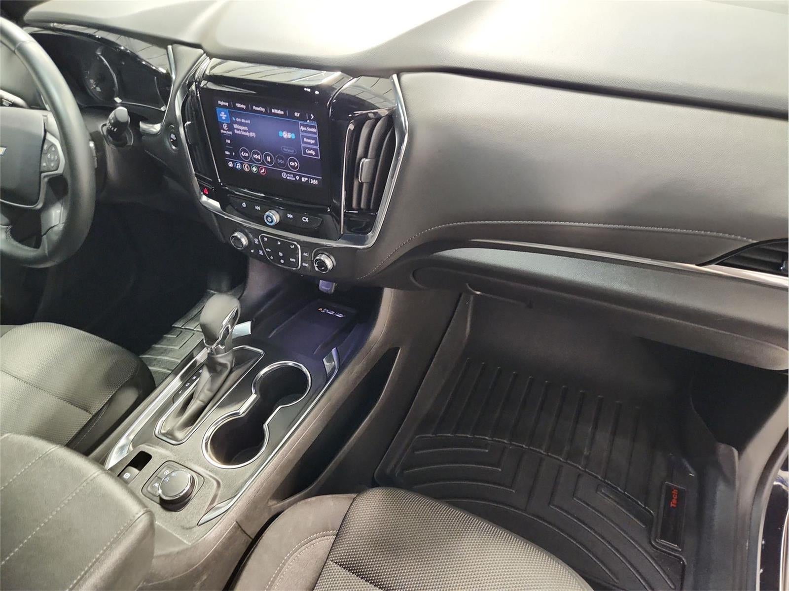 2023 Chevrolet TRAVERSE LT