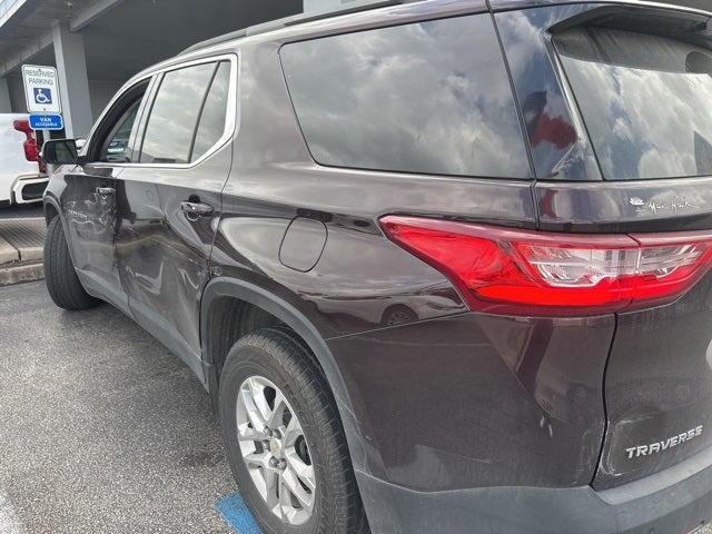 2021 Chevrolet Traverse LT Leather