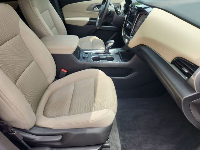 2024 Chevrolet Traverse Limited LS