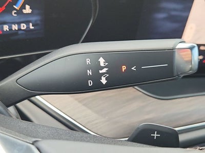 2025 Chevrolet Suburban LS