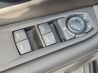 2025 Chevrolet Suburban LS