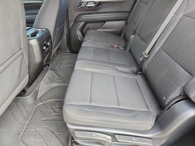 2025 Chevrolet Suburban LS