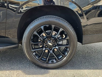 2025 Chevrolet Suburban LS