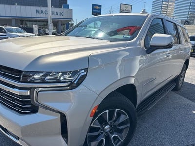 2023 Chevrolet Suburban LT