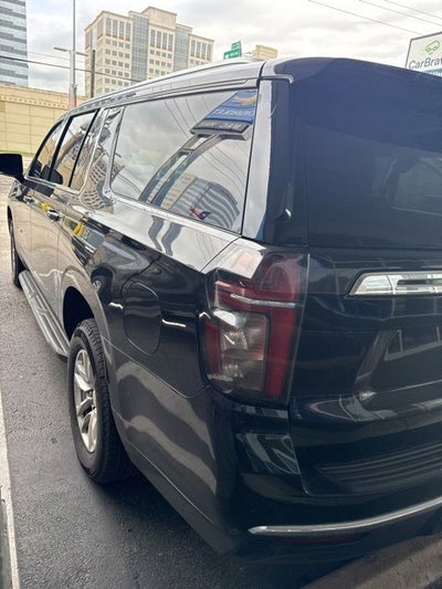 2023 Chevrolet Suburban LT