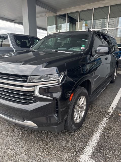 2023 Chevrolet Suburban LT