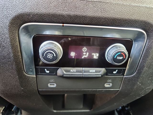 2021 Chevrolet Suburban RST