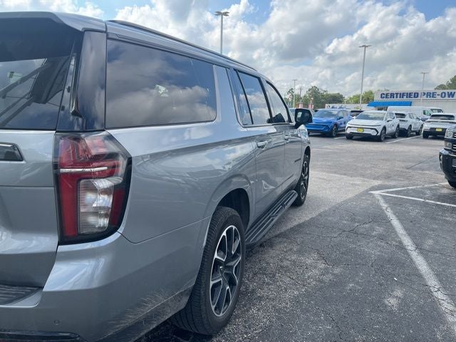 2023 Chevrolet Suburban RST