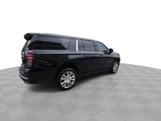2023 Chevrolet Suburban High Country