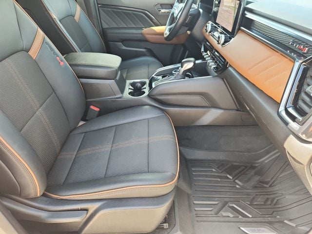 2023 GMC Canyon AT4