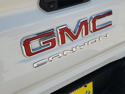 2023 GMC Canyon AT4