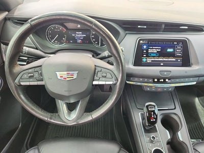 2021 Cadillac XT4 Premium Luxury