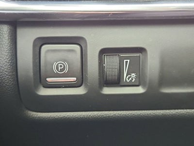 2021 Cadillac XT4 Premium Luxury