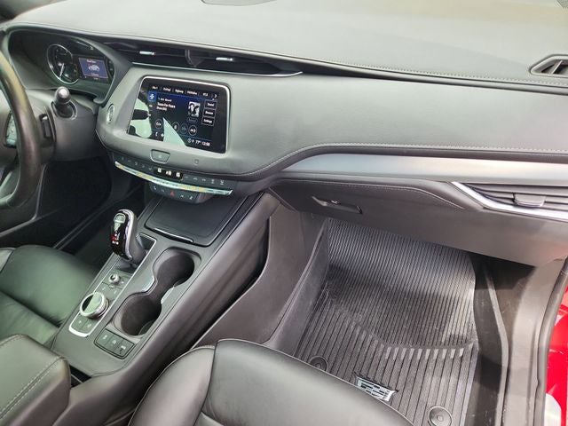 2021 Cadillac XT4 Premium Luxury