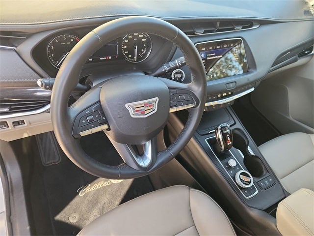 2020 Cadillac XT4 Premium Luxury