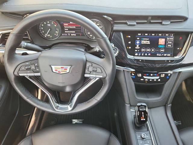 2025 Cadillac XT6 Premium Luxury