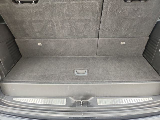 2016 Cadillac Escalade Base