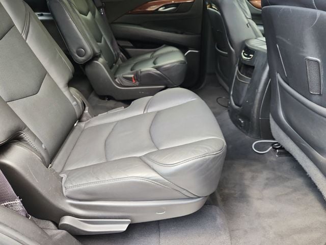 2016 Cadillac Escalade Base