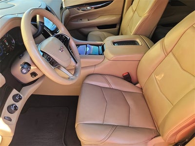 2018 Cadillac Escalade Platinum Edition