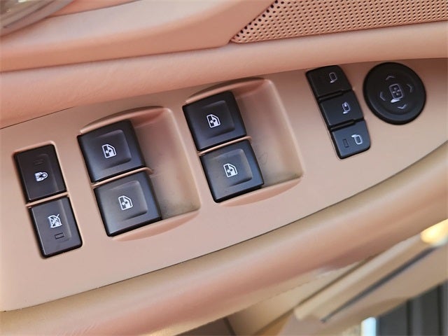 2018 Cadillac Escalade Platinum Edition