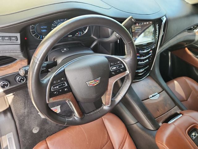 2016 Cadillac Escalade ESV Luxury