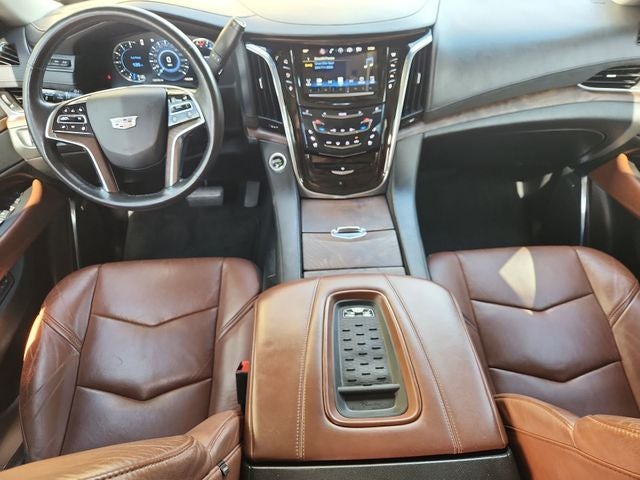 2016 Cadillac Escalade ESV Luxury